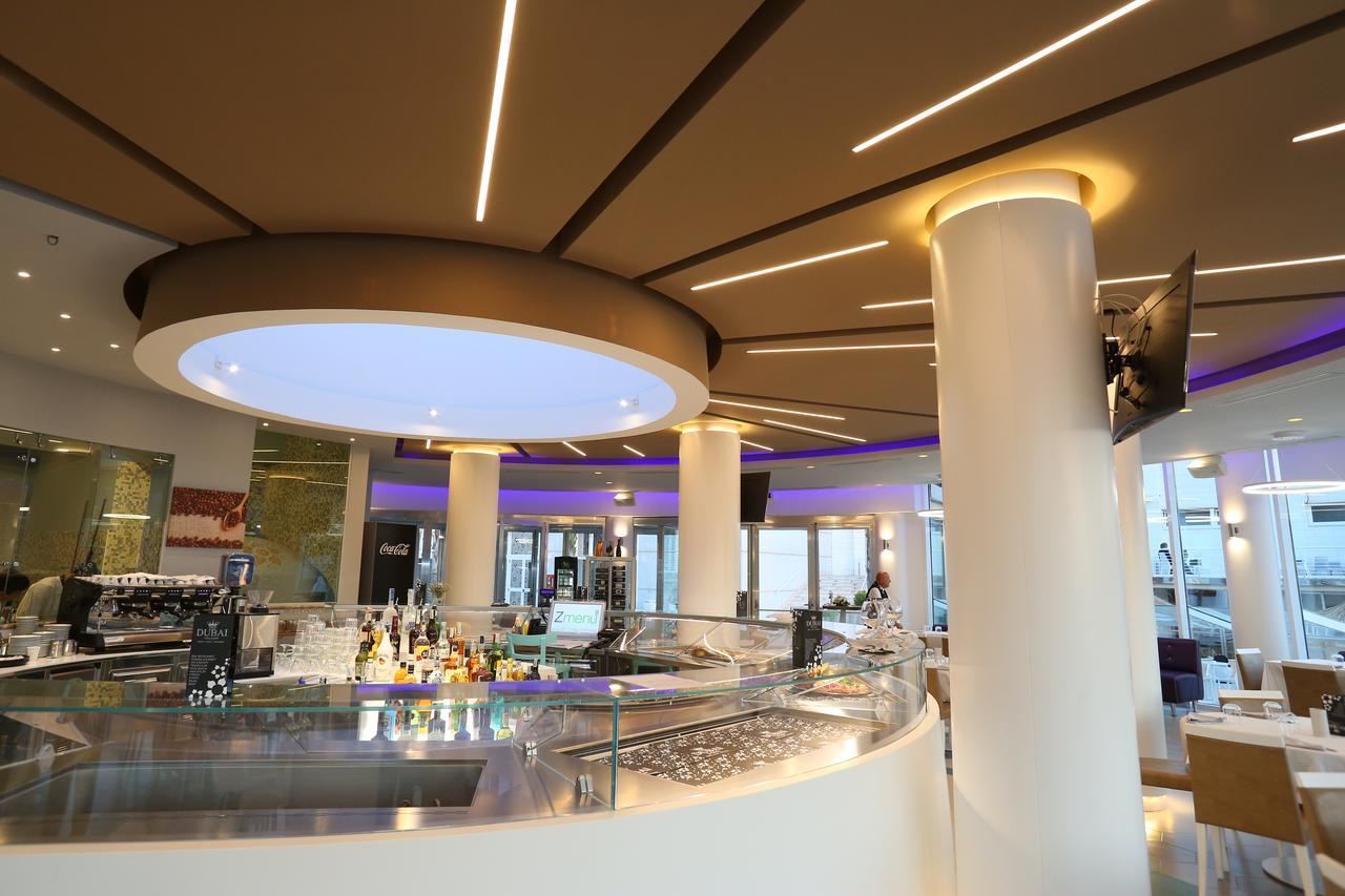 Dubaivillage Camposano Εξωτερικό φωτογραφία