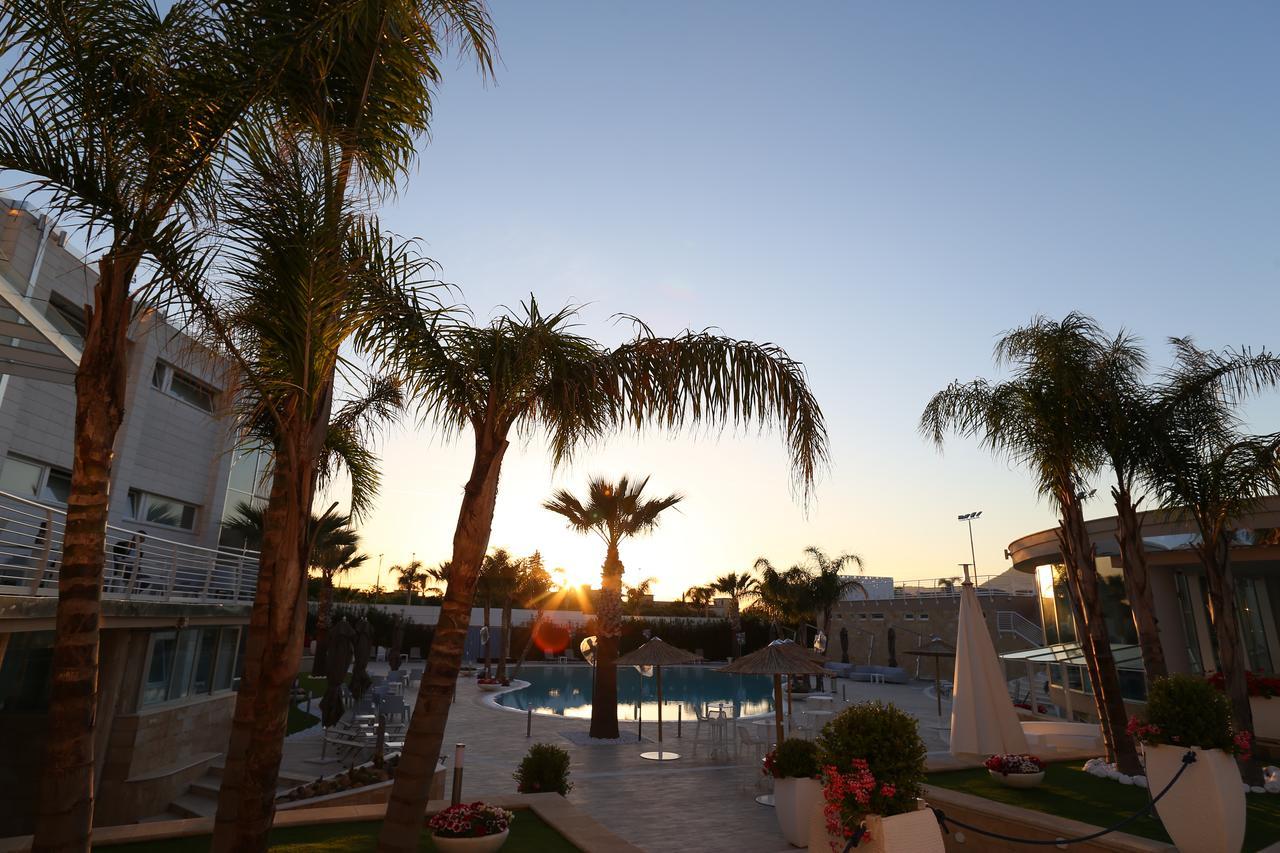 Dubaivillage Camposano Εξωτερικό φωτογραφία