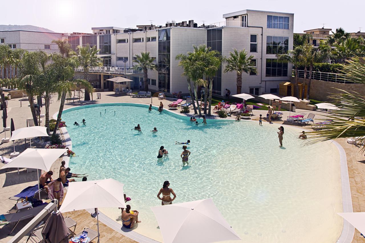 Dubaivillage Camposano Εξωτερικό φωτογραφία